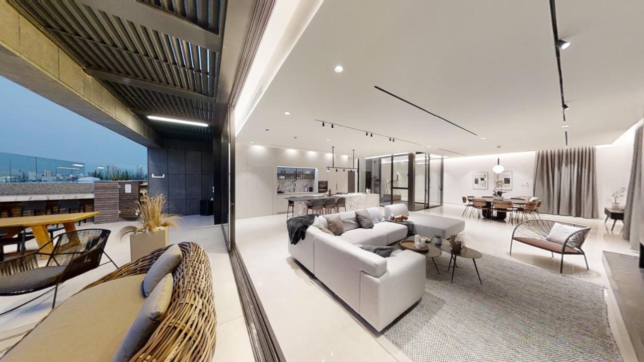 Serene - Infinity Cview Pool - 4 Bedrooms Luxury Penthouse Хайфа Экстерьер фото